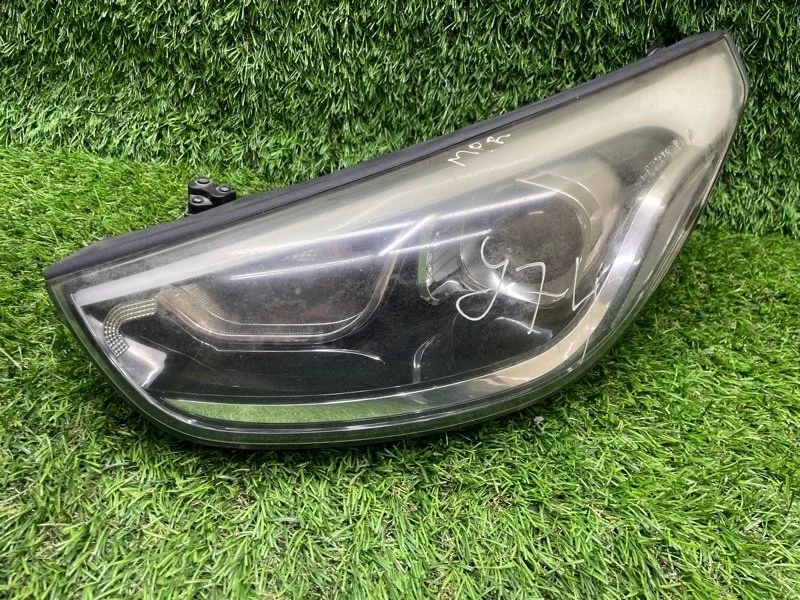 Фара галогеновая Hyundai Ix-35 921012S620, передняя левая