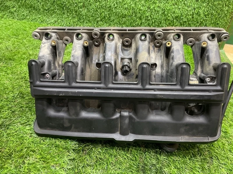 Коллектор впускной BMW X5 2006 E53