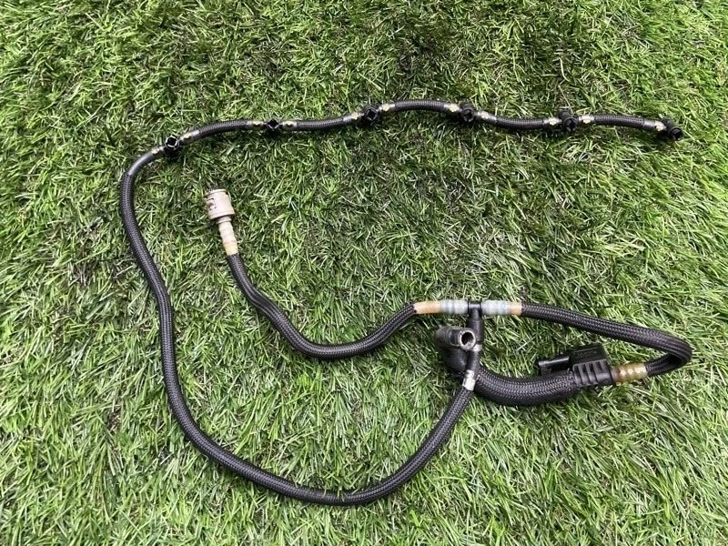 Трубка топливная BMW X5 2012 13537799993 E70 N57D30