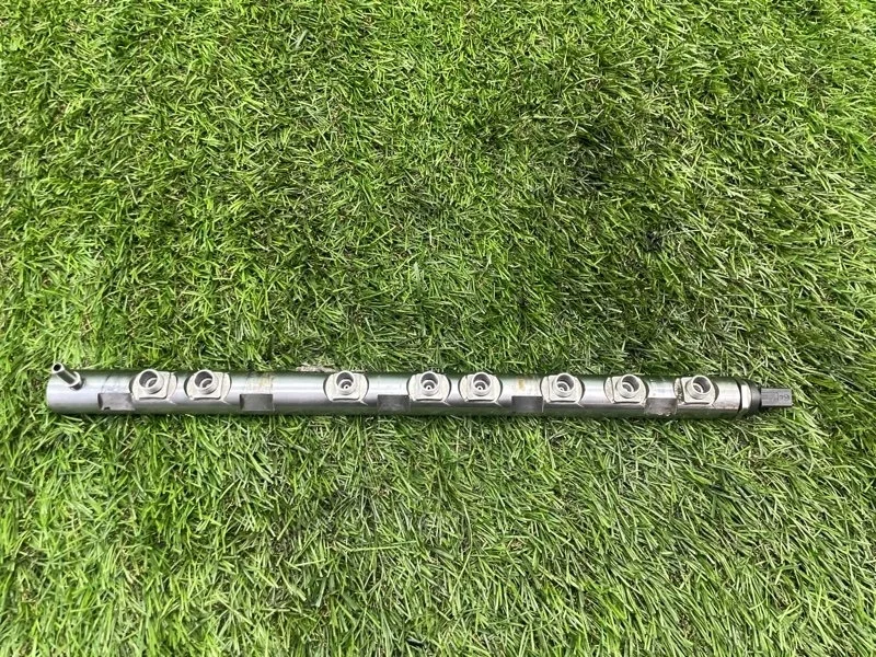 Топливная рампа Bmw X5 2012 13537800124 E70 N57D30