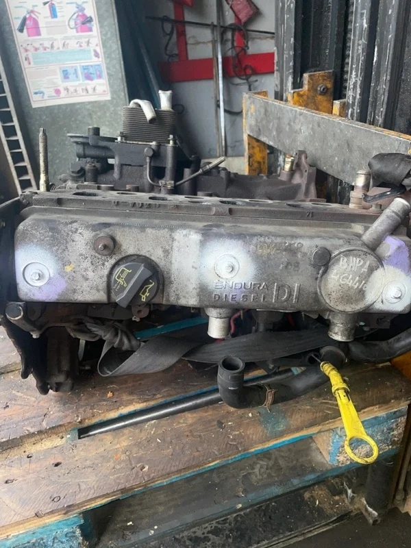 Двигатель Ford 1.8