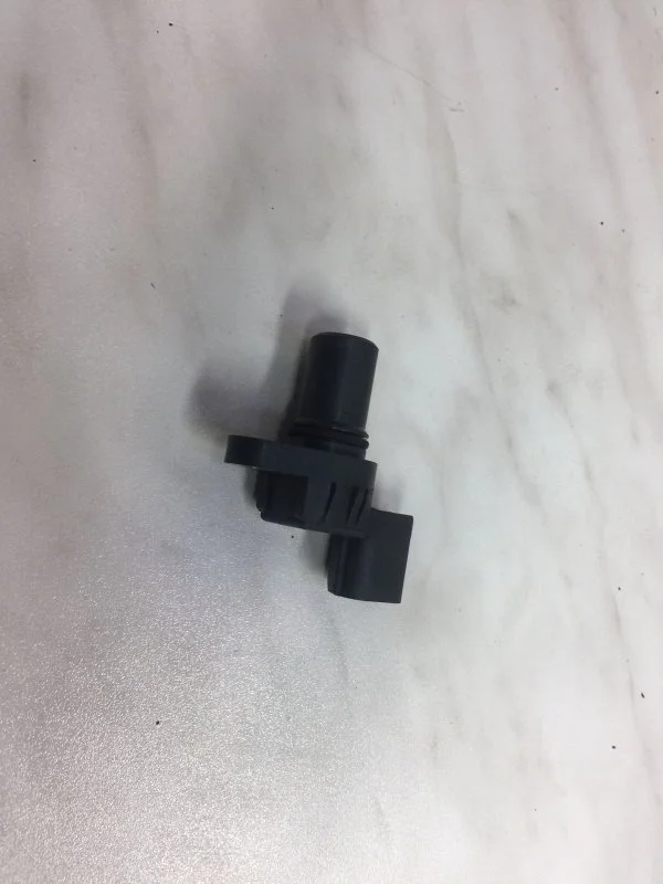 Датчик положения распредвала Suzuki Grand Vitara 2003