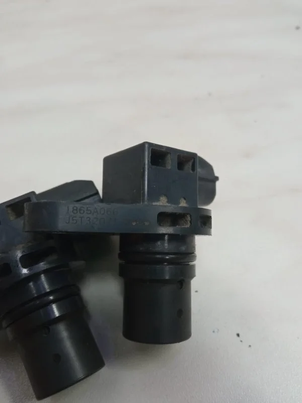 Датчик положения распредвала Mitsubishi Outlander GF7W