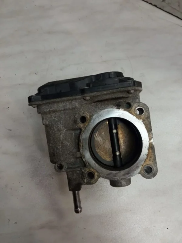 Дроссельная заслонка Suzuki Grand Vitara