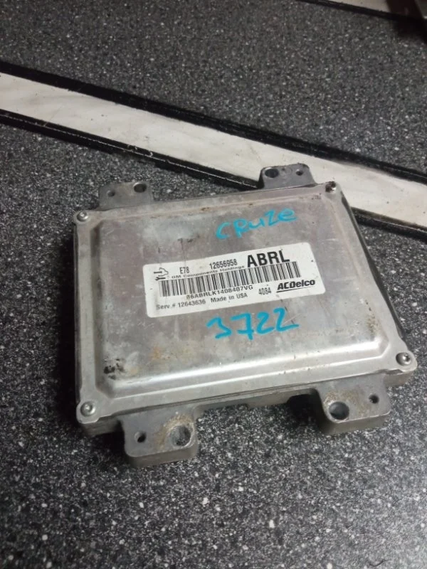 Блок управления двигателем Chevrolet Cruze