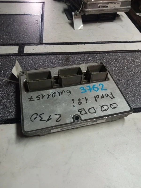 Блок управления двигателем Ford Focus