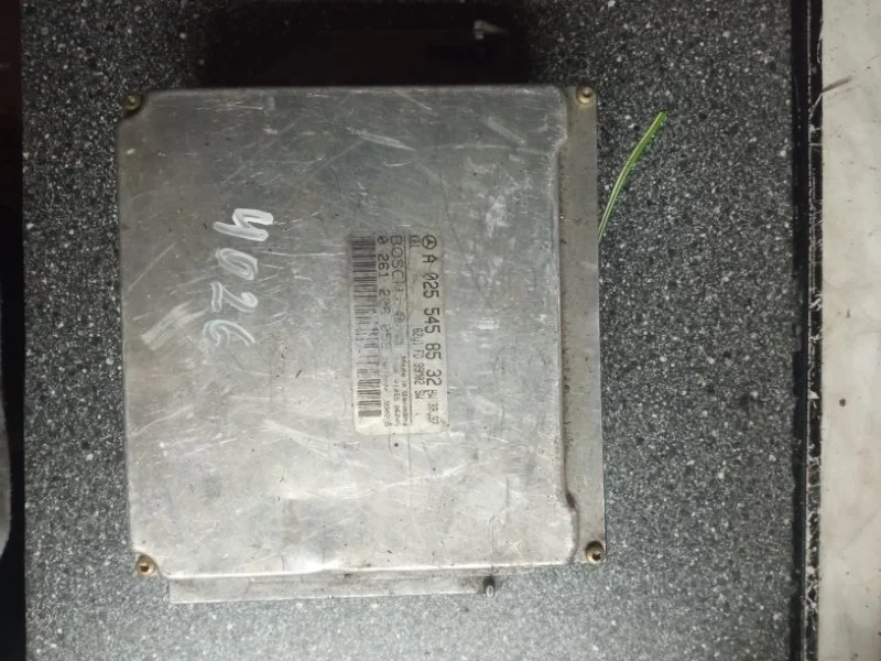 Блок управления двигателем Mercedes-Benz -Class