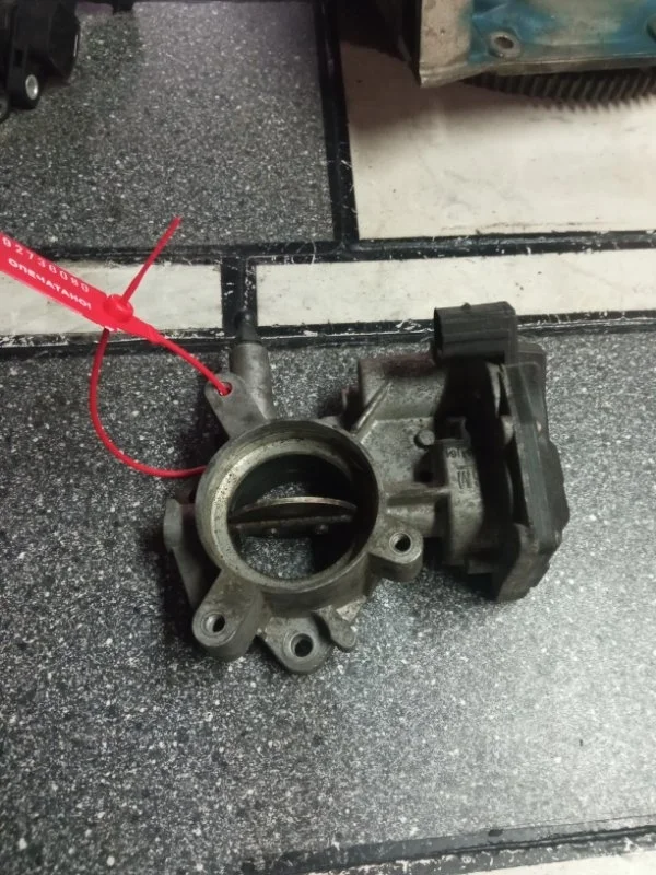 Дроссельная заслонка Opel Insignia