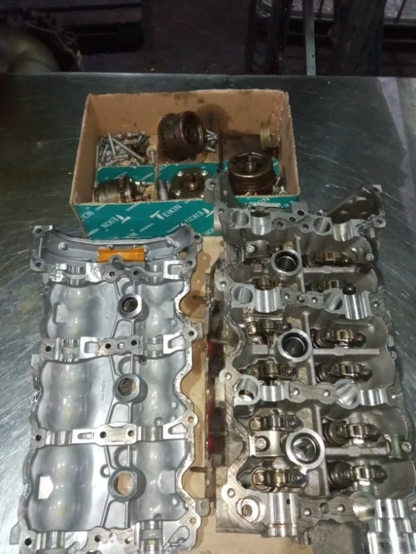 Головка блока цилиндров Mercedes-Benz -Class