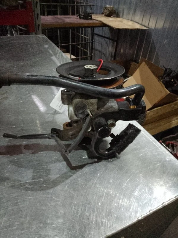 Насос гидроусилителя руля Kia Rio