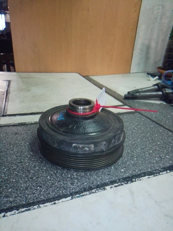 Шкив коленвала Mercedes-Benz -Class