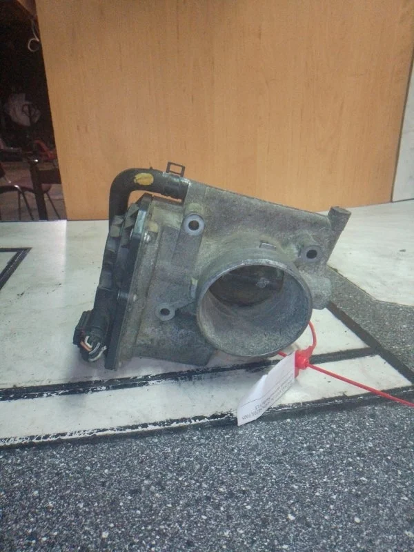 Дроссельная заслонка Mazda 3