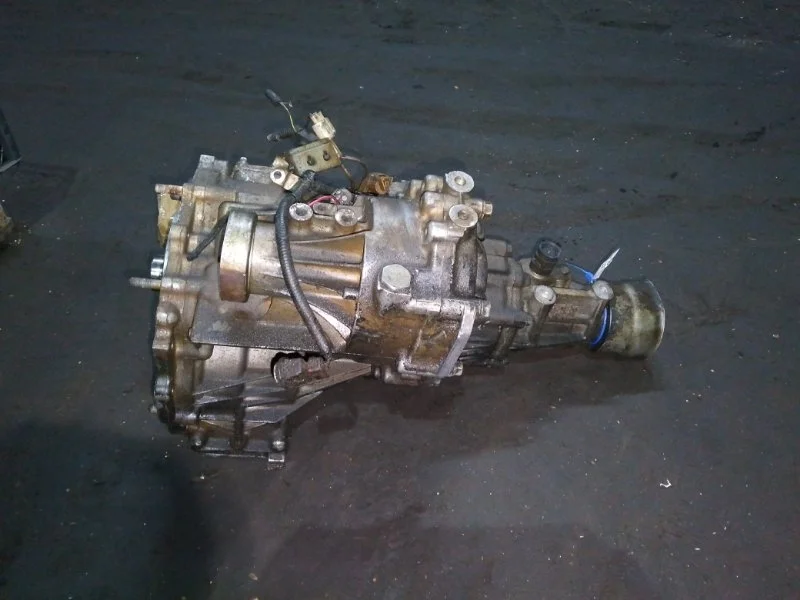 Раздаточная коробка Mitsubishi 3.0 И