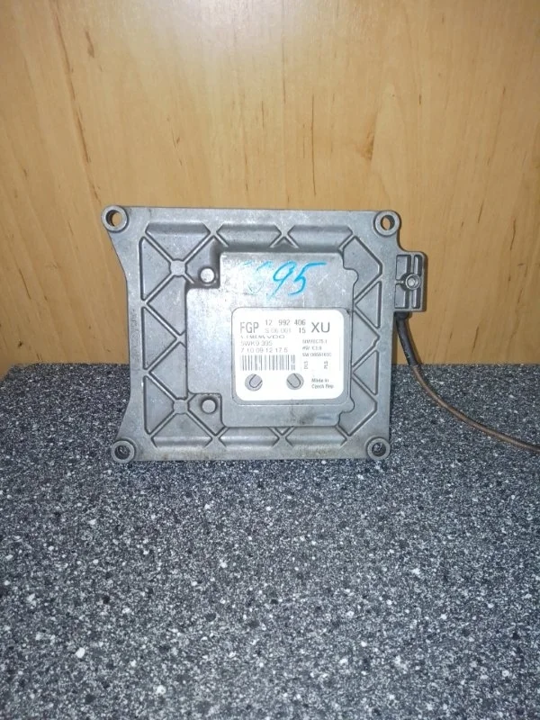 Блок управления двигателем Opel Astra