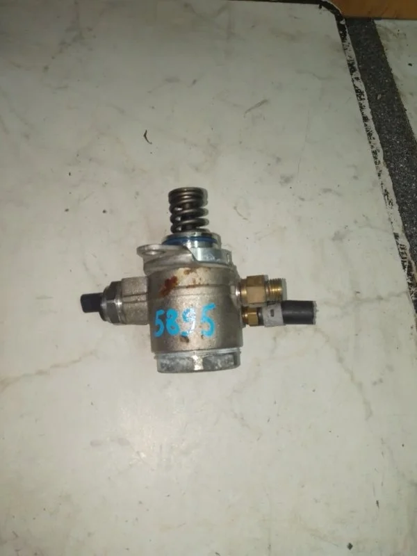 Топливный насос высокого давления Audi A3