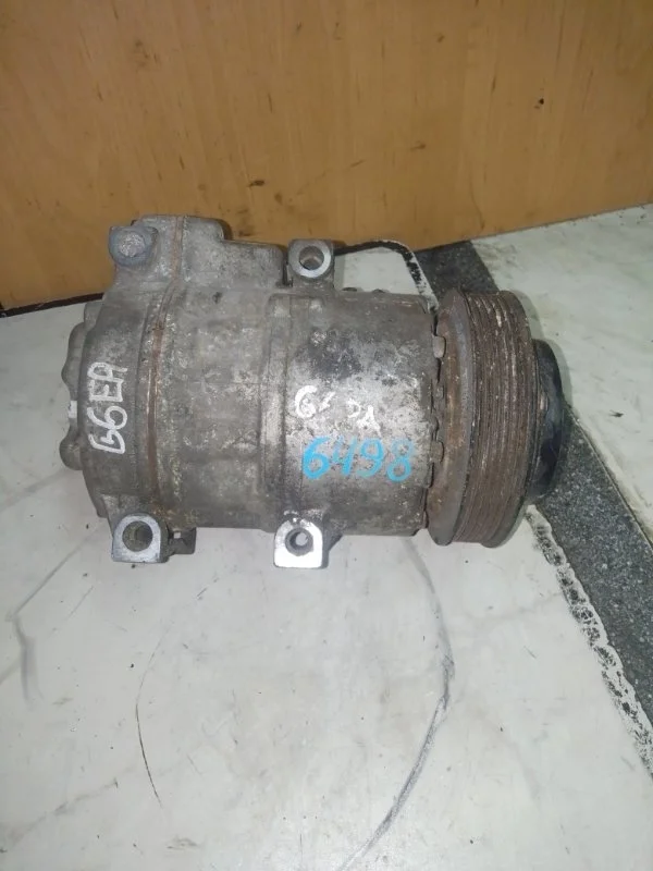 Компрессор кондиционера Hyundai Santa Fe