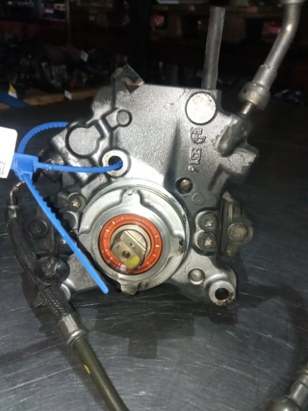 Топливный насос высокого давления Chevrolet Captiva C140