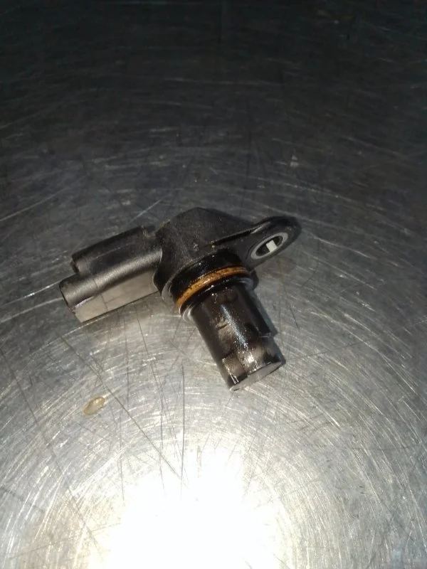 Датчик положения распредвала Nissan Pathfinder