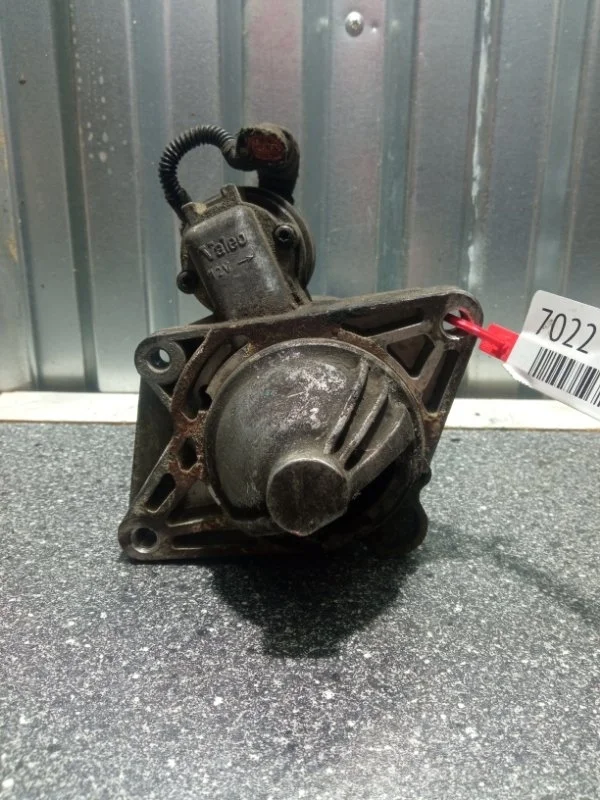 Стартер Renault Trafic