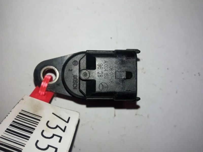 Датчик положения распредвала Mercedes-Benz -Class