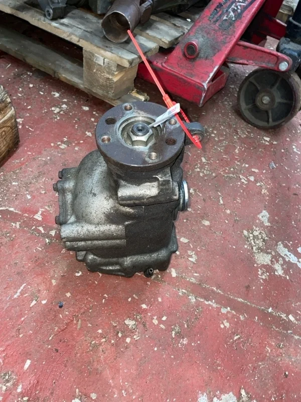 Редуктор моста Infiniti 3.7 И 4WD