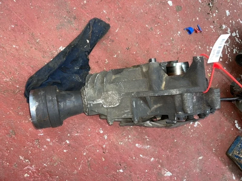 Раздаточная коробка Ford 5155800 3. И 4WD