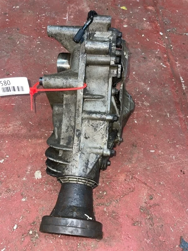 Раздаточная коробка Ford 5155800 3. И 4WD