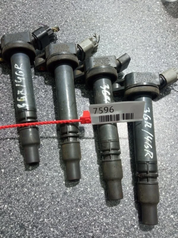 Катушка зажигания Lexus IS250