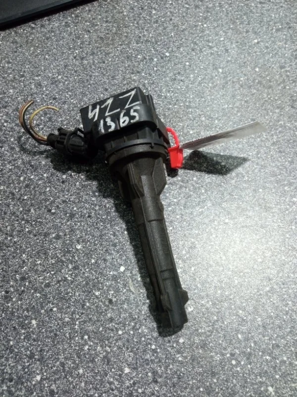 Катушка зажигания Toyota Corolla