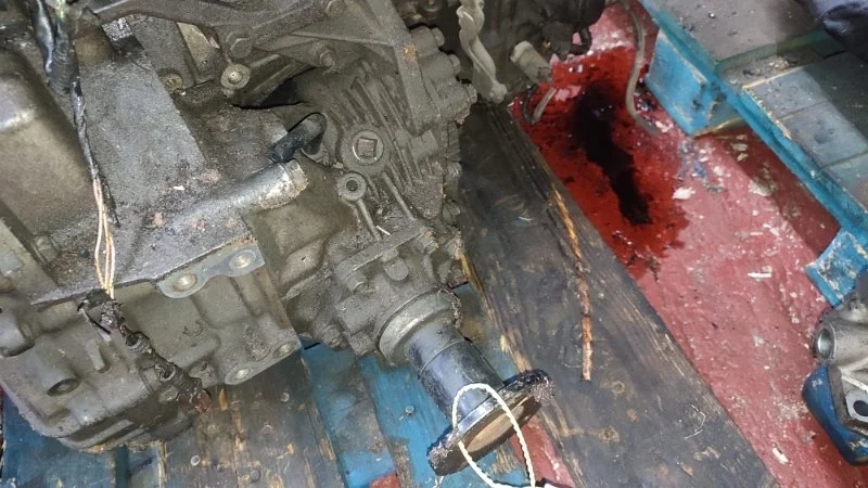 Раздаточная коробка Nissan 3.5 И