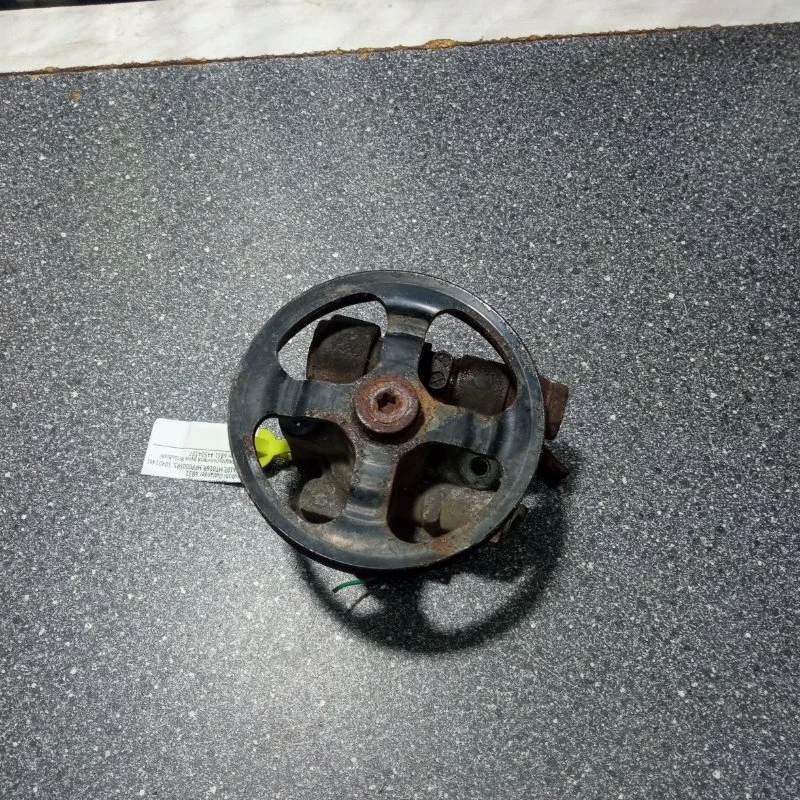 Насос гидроусилителя руля Mitsubishi Outlander