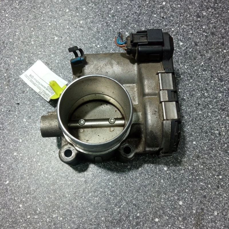 Дроссельная заслонка Ford Focus