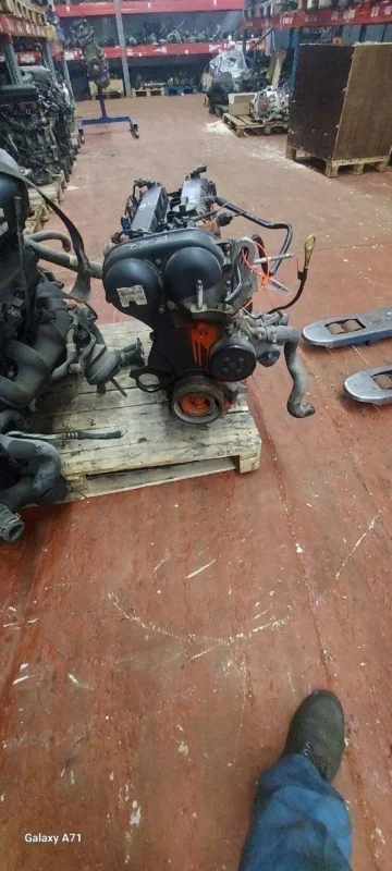 Двигатель Ford 1.6