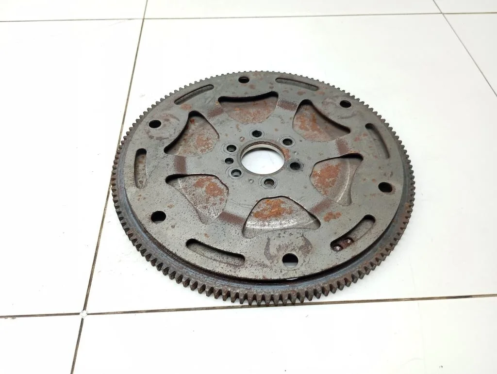 Маховик Peugeot 308 T7