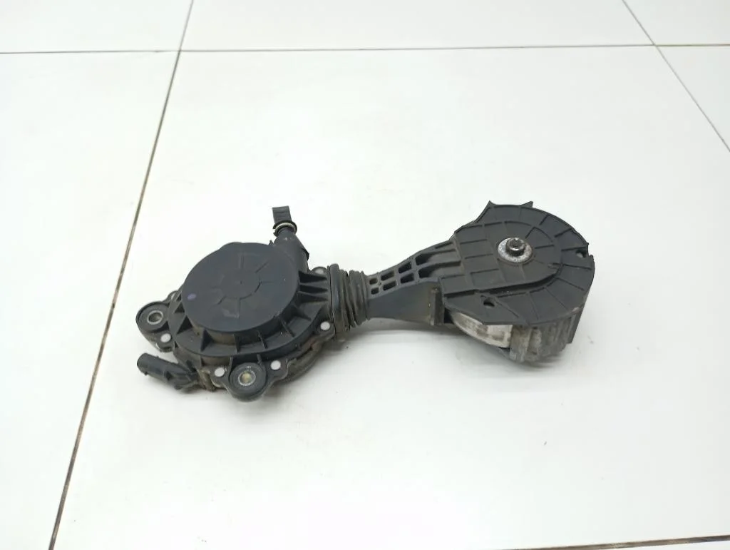 Натяжитель ремня Peugeot 308 T7