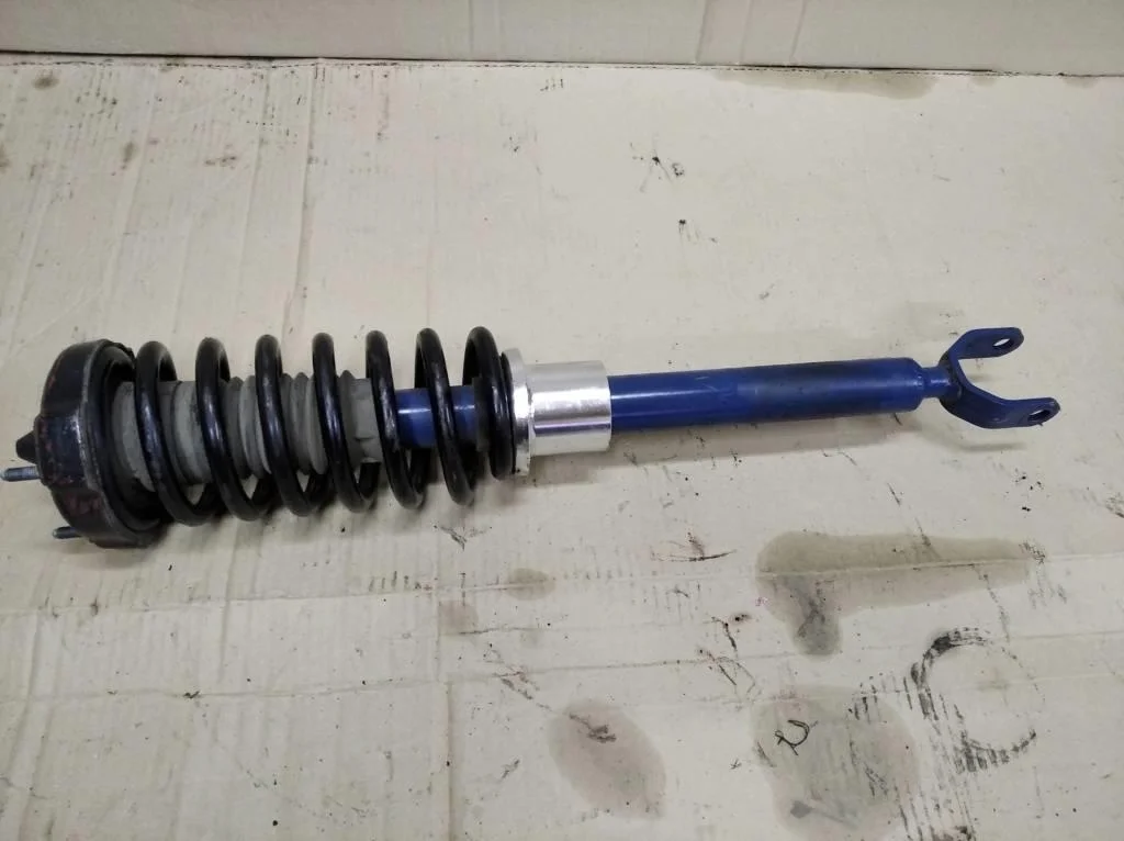 Стойка передняя Mercedes-Benz