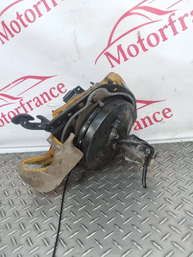 Главный тормозной цилиндр Renault Kangoo 8200091050 1