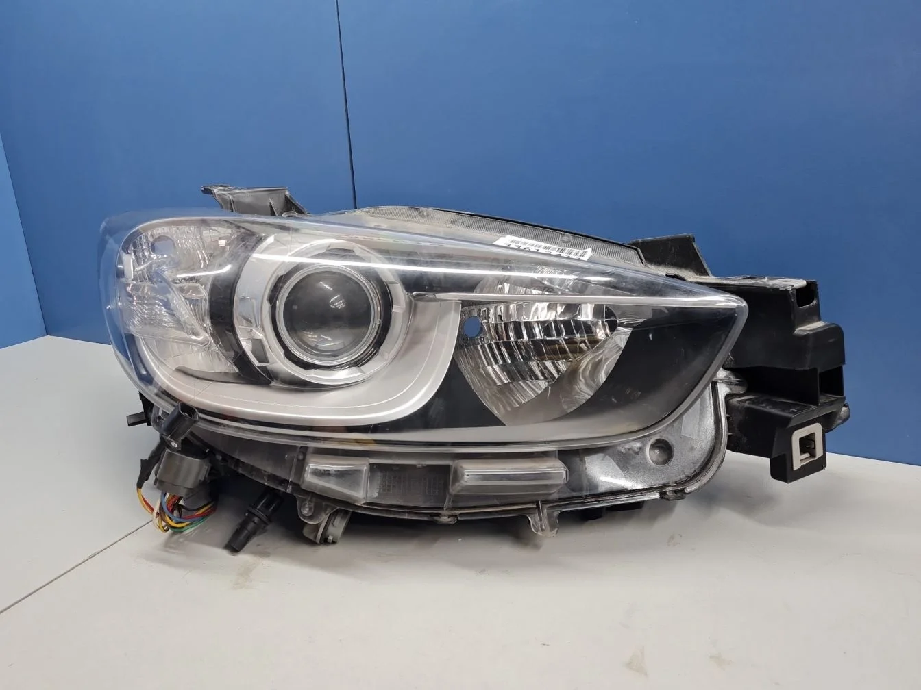 Фара правая для Mazda CX-5 2011-2017