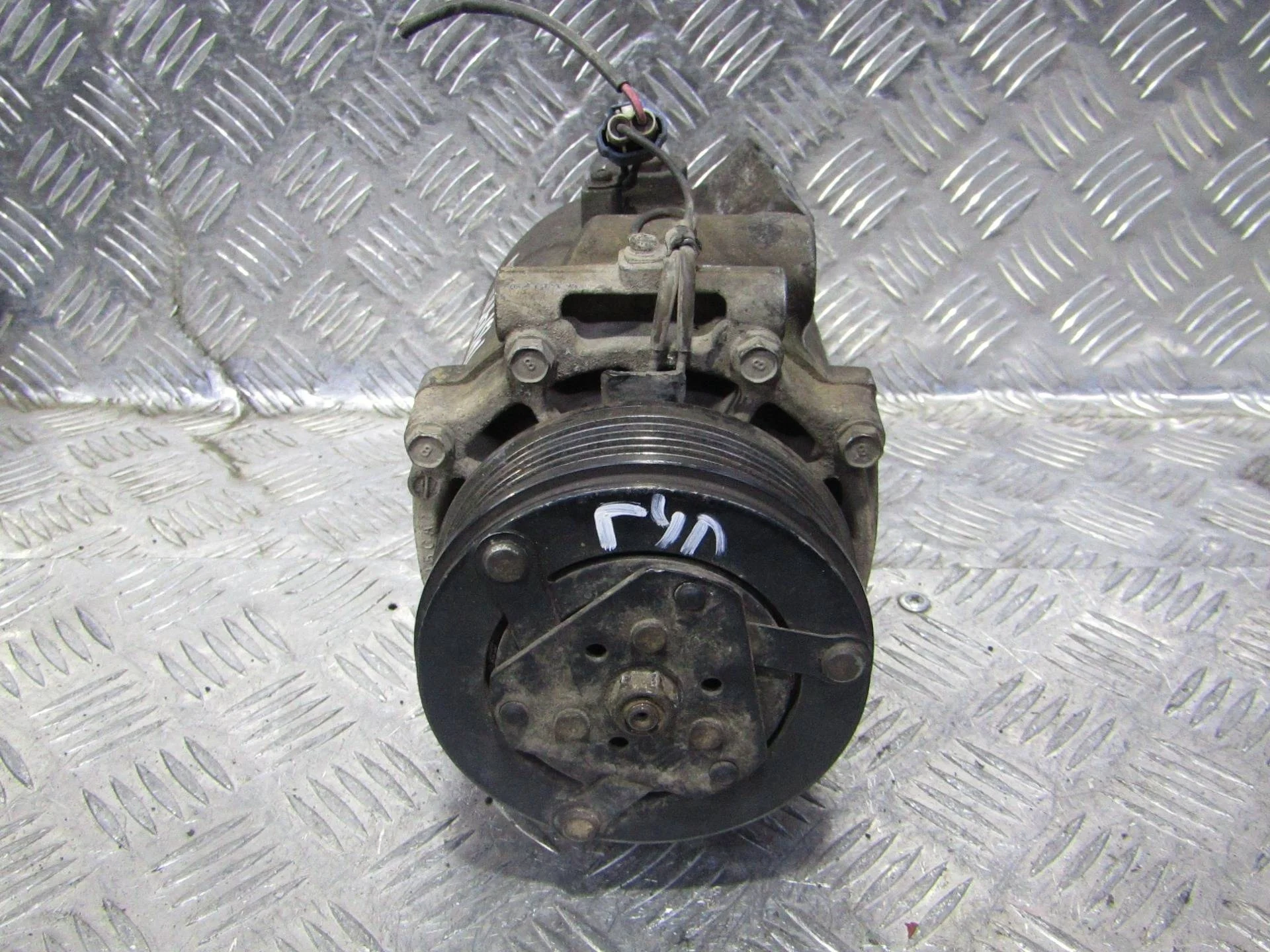 компрессор кондиционера Mitsubishi Outlander 2