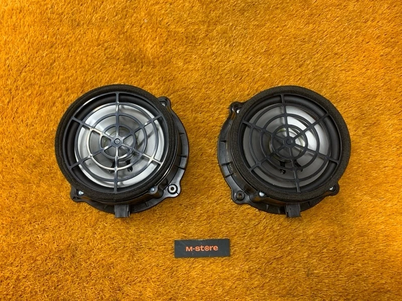 Динамик Audi Q7 2008 4L0035415B 4LB BAR, передний