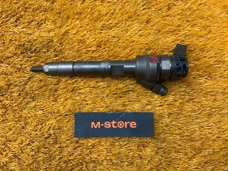 Форсунка топливная BMW X5 2013 7810702 F15 N57D30A