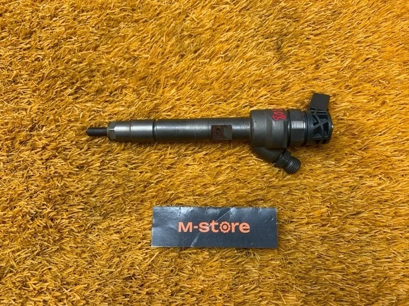 Форсунка топливная BMW X5 2013 7810702 F15 N57D30A