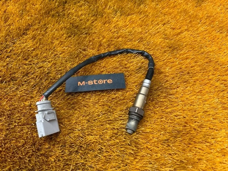 Датчик кислорода Audi Q5 2014 8R0906262B 8R CNC