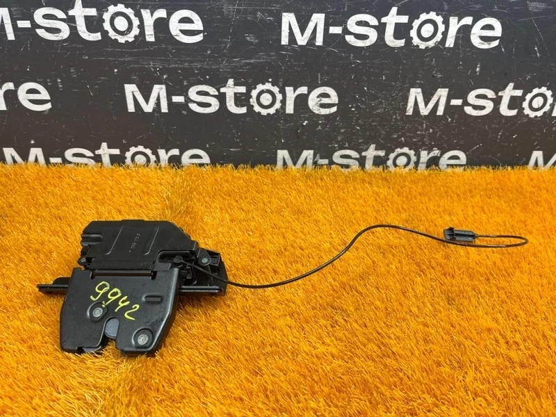 Замок багажника Land Rover Range Rover 2002 51248408492 L322 M62B44