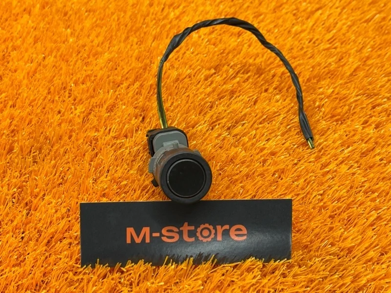 Датчик парковки , парктроник Land Rover Range Rover 2006 YDB500371 L322 448PN, передний