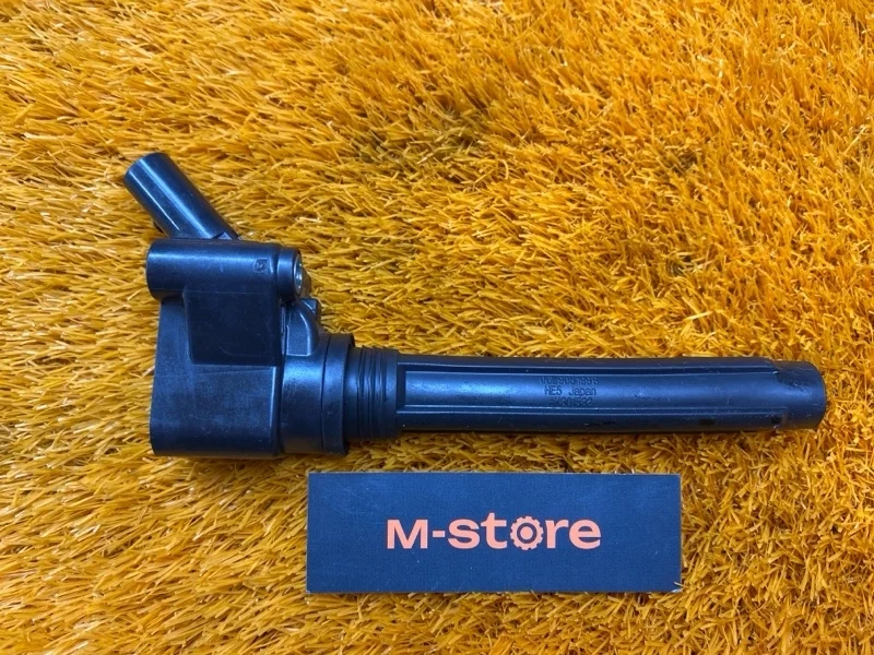 Катушка зажигания Audi Q7 2015 06L905110D 4M CYR