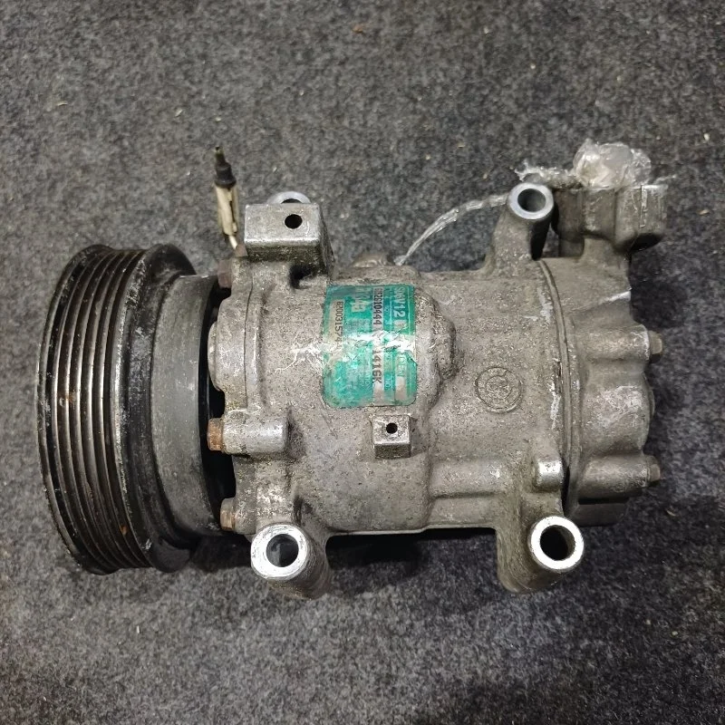 Компрессор кондиционера Renault Clio