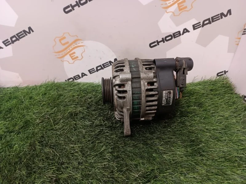 Генератор Hyundai Santa Fe 2009 3730038310 G4JS 2.4