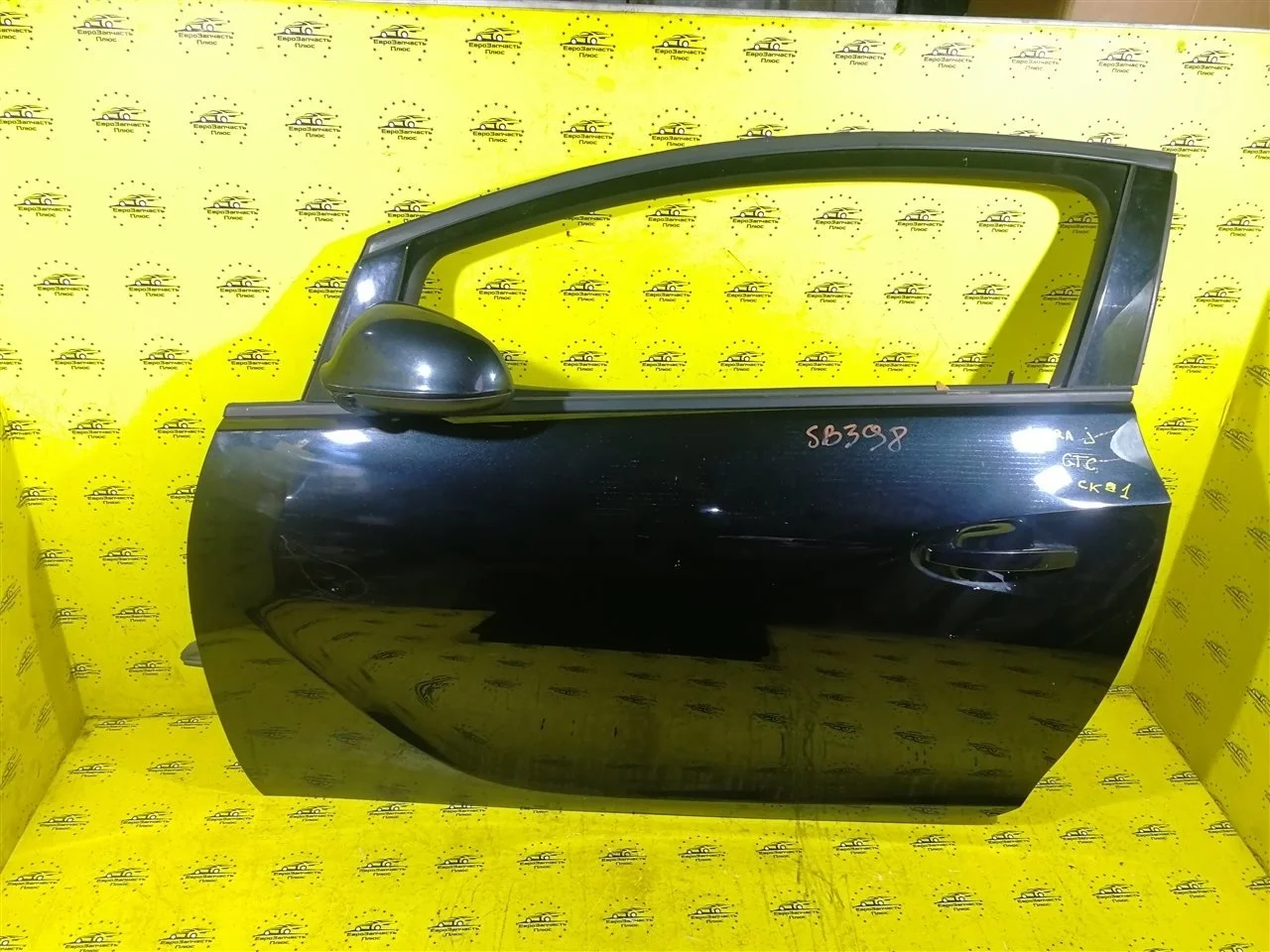 Дверь Opel Astra J GTC 13394360 3D, передняя левая