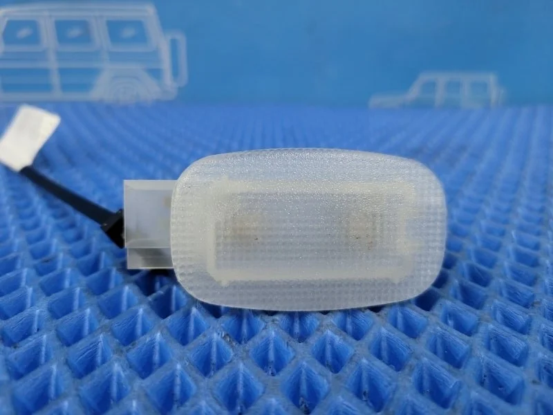 Плафон подсветки салона Mercedes-Benz CLK-class